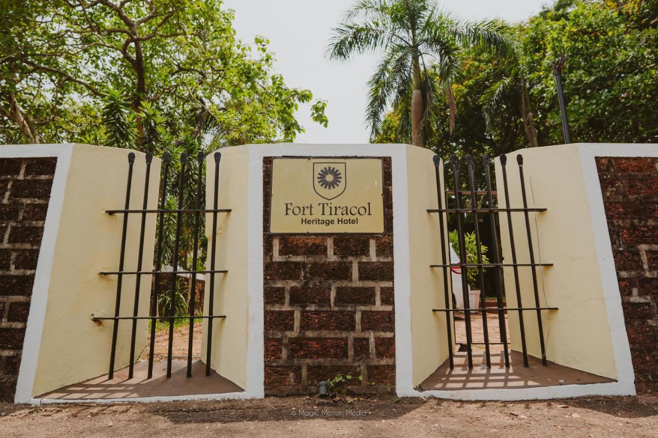 Fort Tiracol Heritage Hotel Арамболь Экстерьер фото